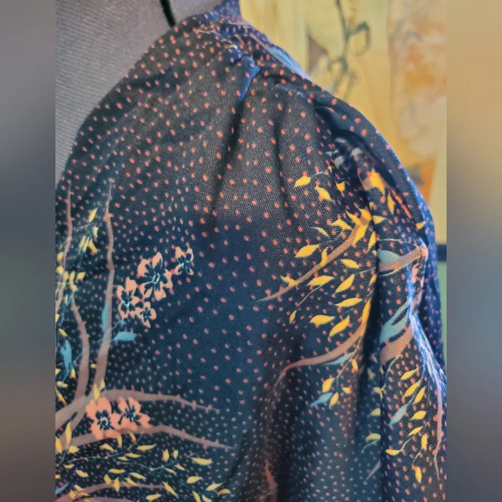 Vintage Elegant Black and Pink Floral Wrapped Dress - Picture 3 of 12